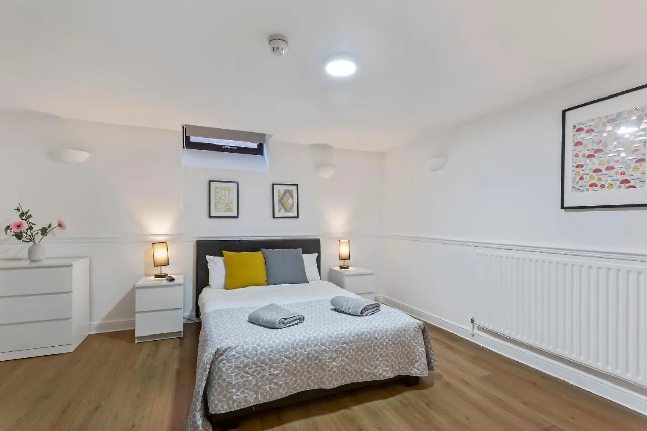 River Rooms Nottingham Apartment